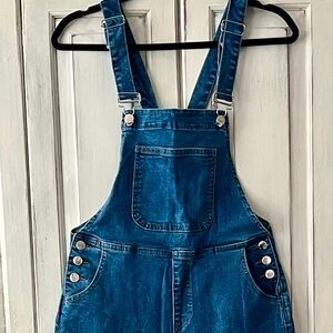 🟠NWT LA GIRL Denim Overalls w/ Cargo Pockets in Medium Wash LARGE